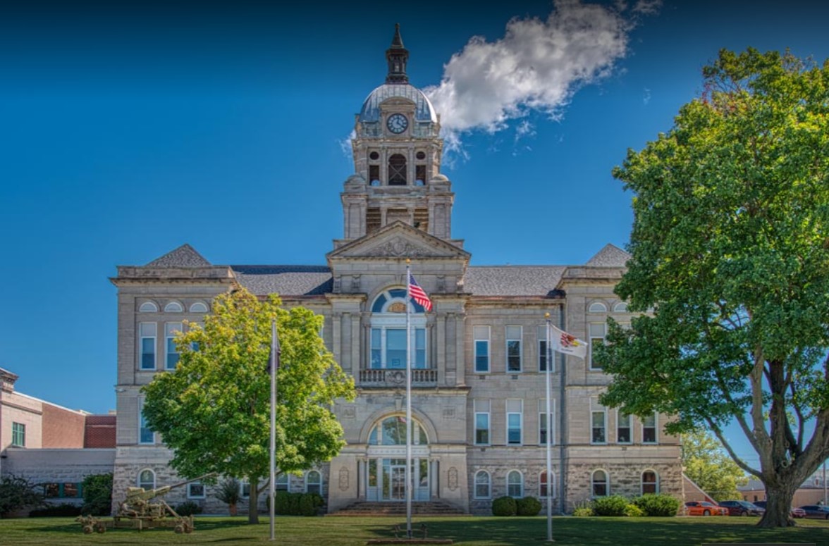 Woodford County Courthouse & Safety Building