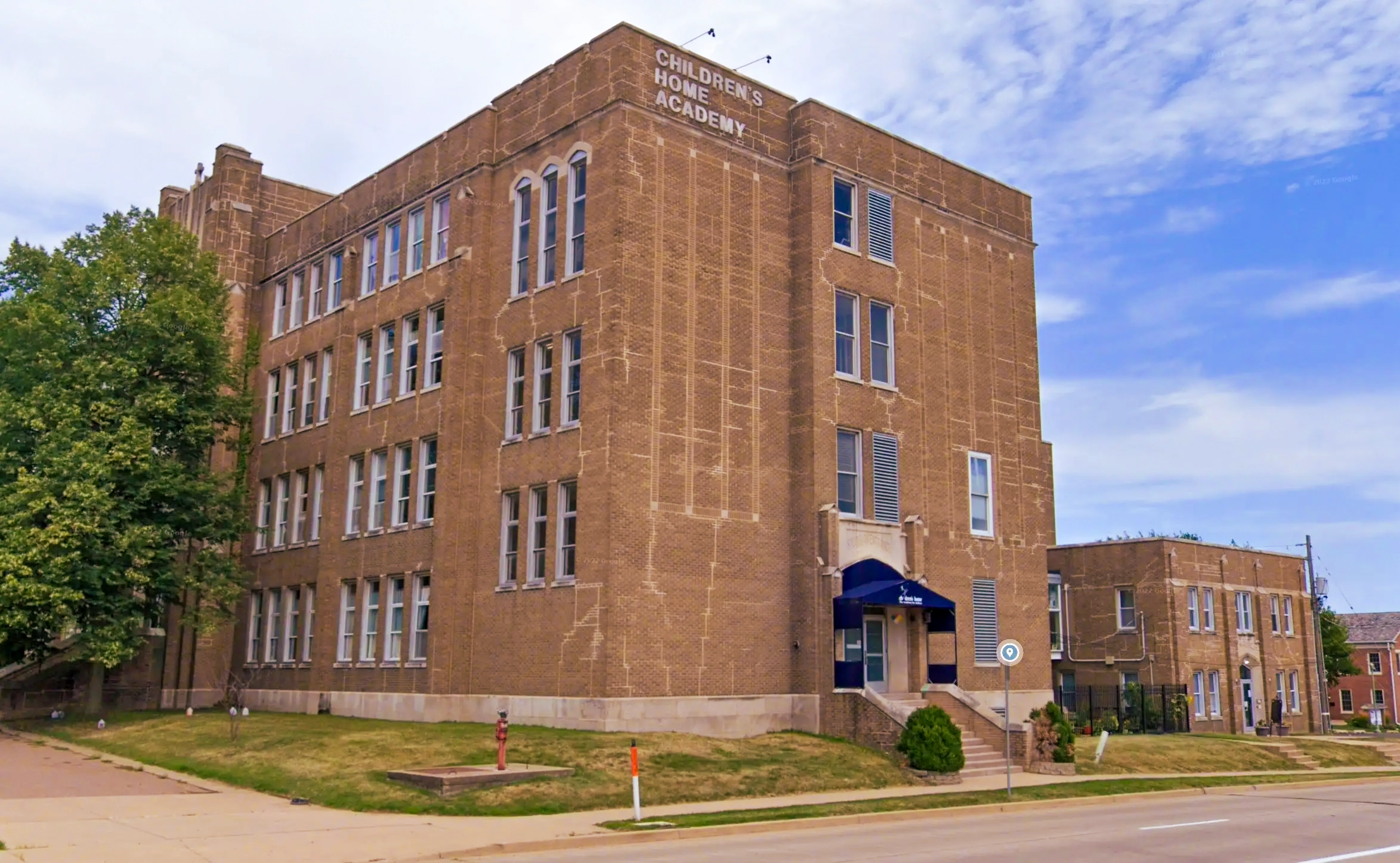 3D Laser Scanning & As-Built Modeling of Kiefer School for the Children’s Home Association of Illinois